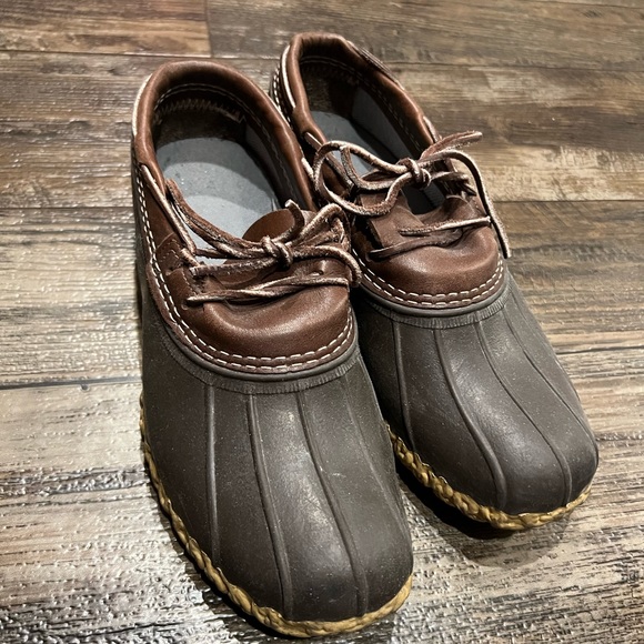 LL Bean short Bean Boots - Picture 1 of 5